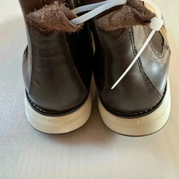 Johnston & Murphy Felder Chelsea Shoe Men Sz 8.5 Brown Leather  Sheepskin Boots - Picture 4 of 8